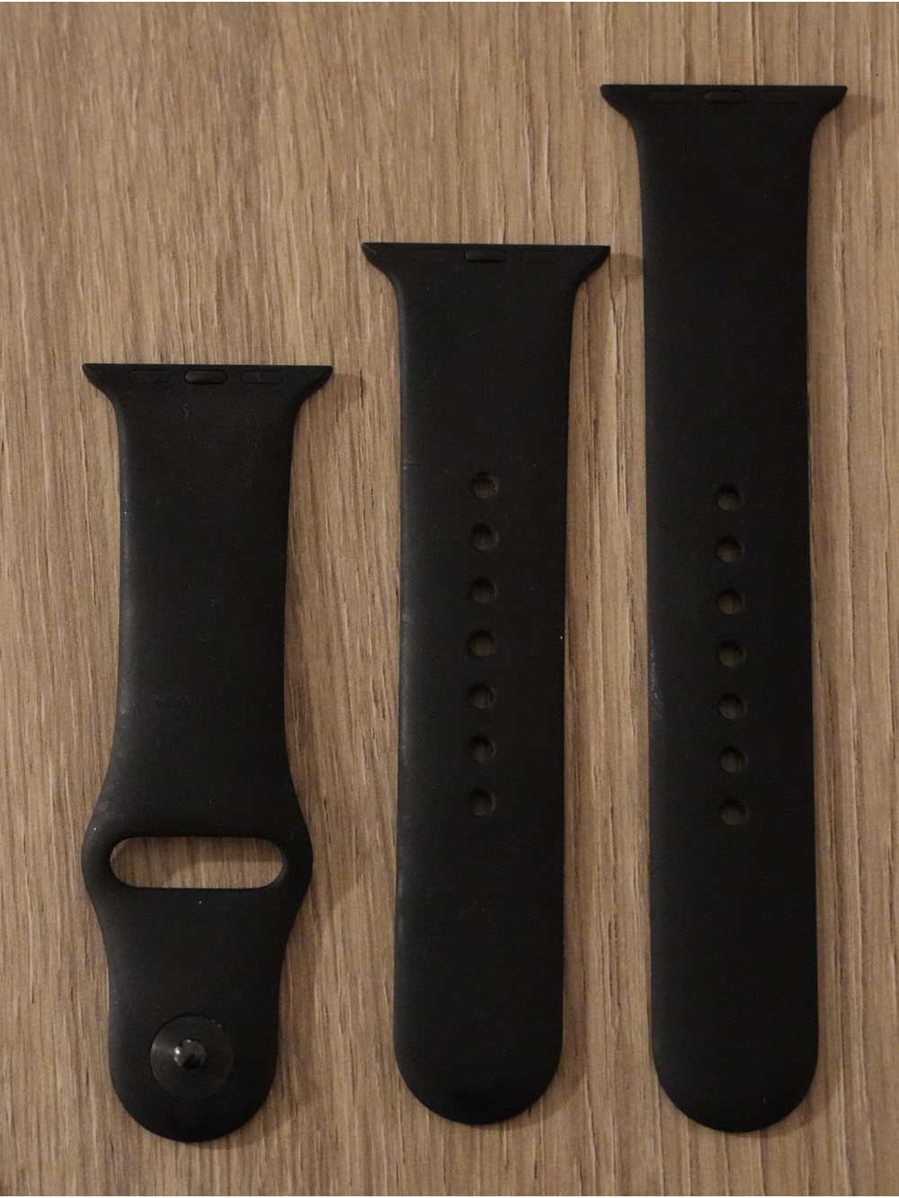 Apple Black Silicone Sport Band for Apple Watch